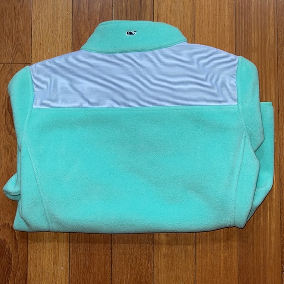 Vineyard Vines 1/4 Zip - Picture 4 of 4